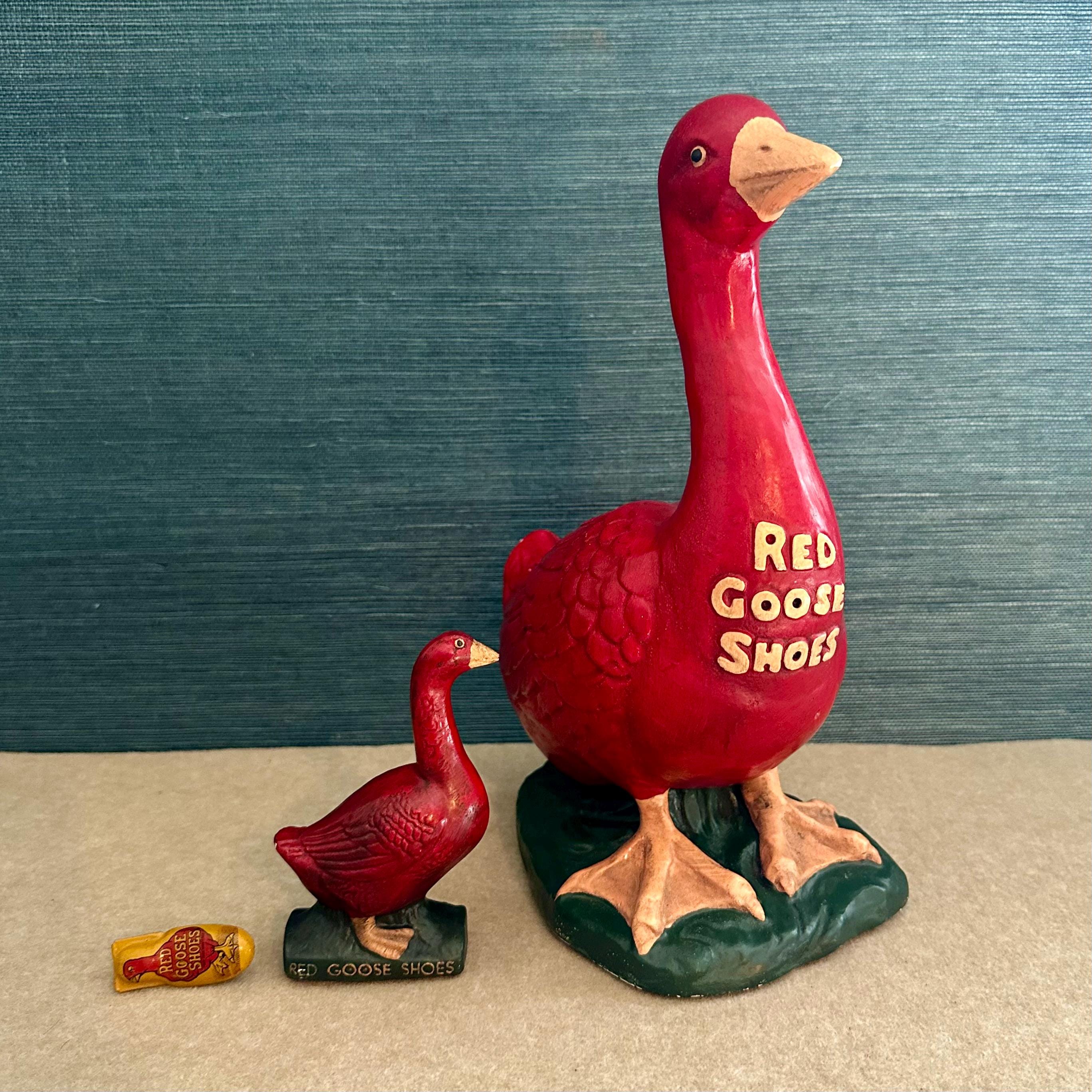 ビンテージ　レッドグースシューズ RED  SHOSE オブジェ Antique Red Goose Shoes Advertising Collection - Etsy