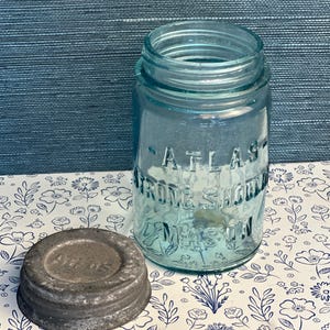 Antique Strong Should Atlas Mason Jar with Original Lid