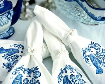 Chinoiserie Blue Bird Cloth Napkins: Blue Willow Style, Set of 4
