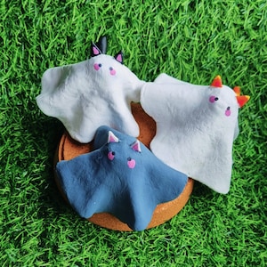 Clay Ghost Cats