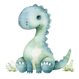 Pu&ograve; includere: Illustrazione ad acquerello di un simpatico dinosauro azzurro con la pancia verde, seduto con le gambe distese. Il dinosauro ha grandi occhi blu e una fila di punte sulla schiena. Il fogliame verde accentua l'immagine.
