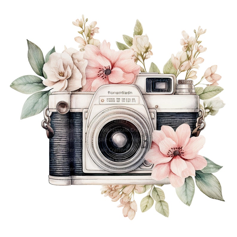 K&ouml;nnte beinhalten: Eine Vintage-Kamera mit silbernem Geh&auml;use und schwarzen Akzenten ist von zarten rosa und wei&szlig;en Blumen umgeben. Die Kamera hat ein Objektiv mit schwarzem Rand und einem schwarzen Riemen.