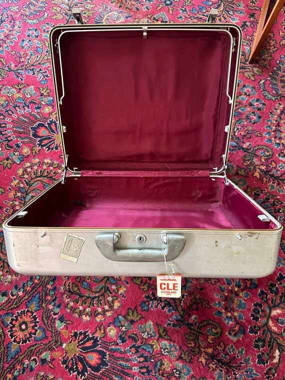 Attaché-case Vintage Zéro Halliburton – Aluminium – Fabriqué Aux USA – Très Bon état