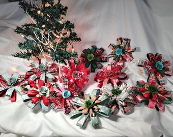 Handmade Christmas Bow Bundle, Scrapbook Cardstock, Gift Wrapping (20 Bows)