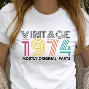 Custom Vintage 1974 Birth Year Shirt, 50th Birthday Unisex Tshirt Ideas For Him Her, Birthday Gift for Mom Granddad,Retro 50th Birthday Gift