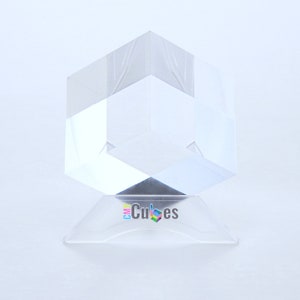 CMY Cubes® The Cube Presence