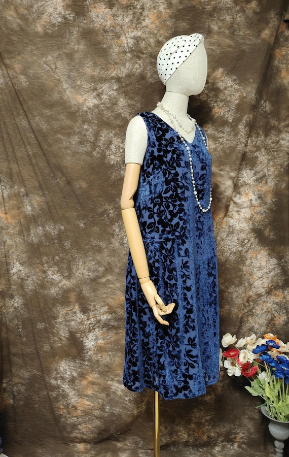 1920s style drop waist dress Vintage Sewing Pattern 1920s 20s Drop Waist Dress Reproduction // 3 Styles  // Contrast Bands // Art Deco Details // Bust 34