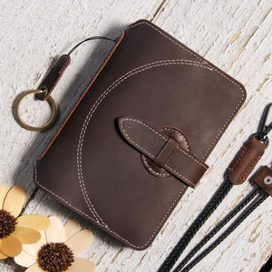 Cartera para pasaporte de pareja Airtag, funda para pasaporte de cuero Crazy Horse premium, Gif de cumpleaños, regalos de aniversario para amigos, regalos de boda
