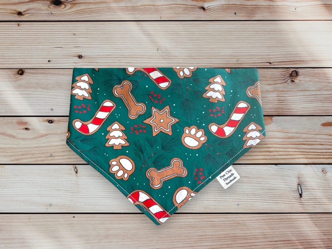 Gingerbread Christmas Dog Bandana/christmas Dog Bandana/gingerbread Cookies Dog Bandana/candy