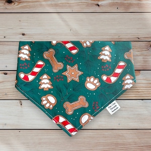 Gingerbread Christmas Dog Bandana/Christmas Dog Bandana/Gingerbread Cookies Dog Bandana/Candy Cane Bandana/Scrunchie Dog Bandana/Dog Gift