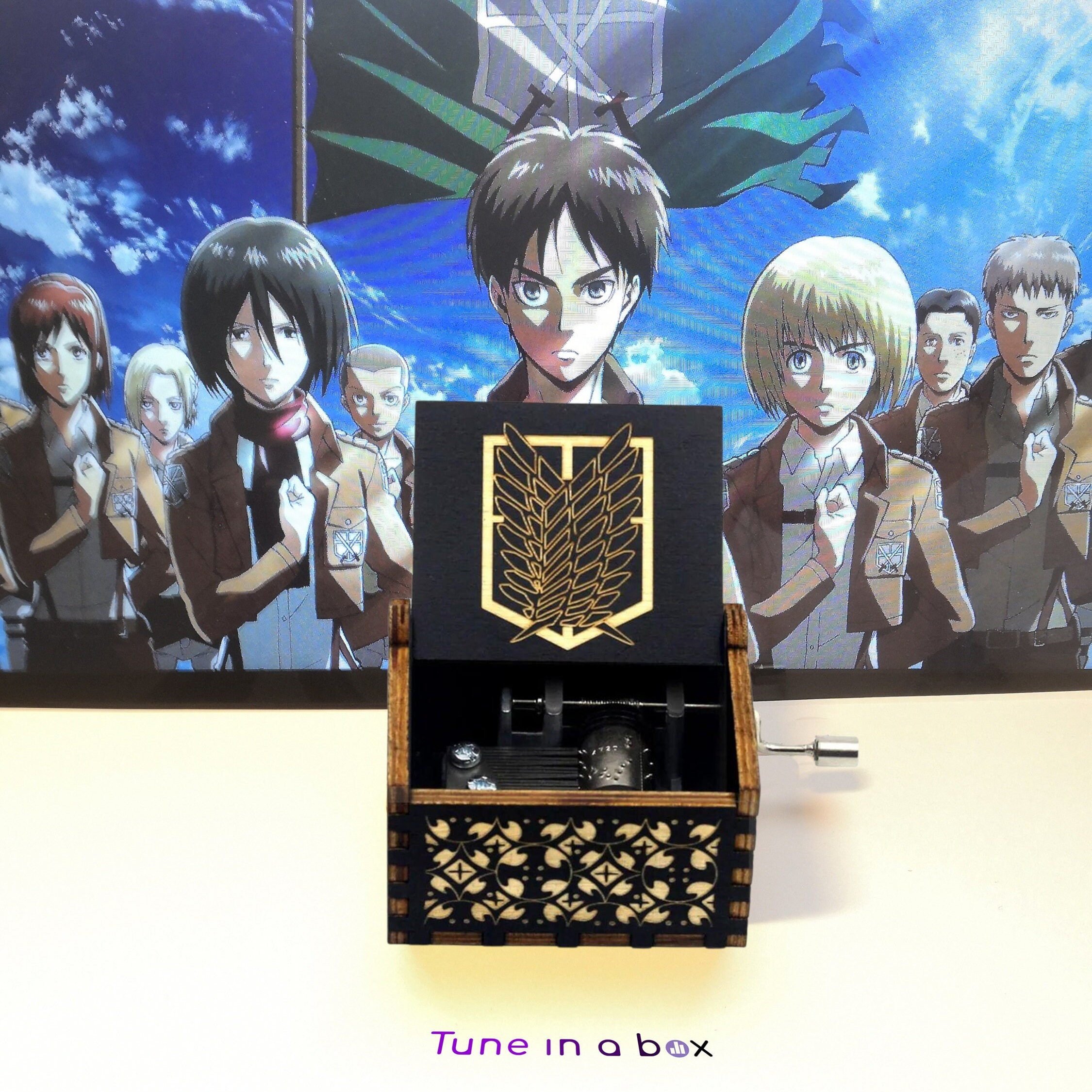 Shingeki no Kyojin Attack on Titan Ataque de los Titanes print music theme  Guren no Yumiya music box anime fans friends gift