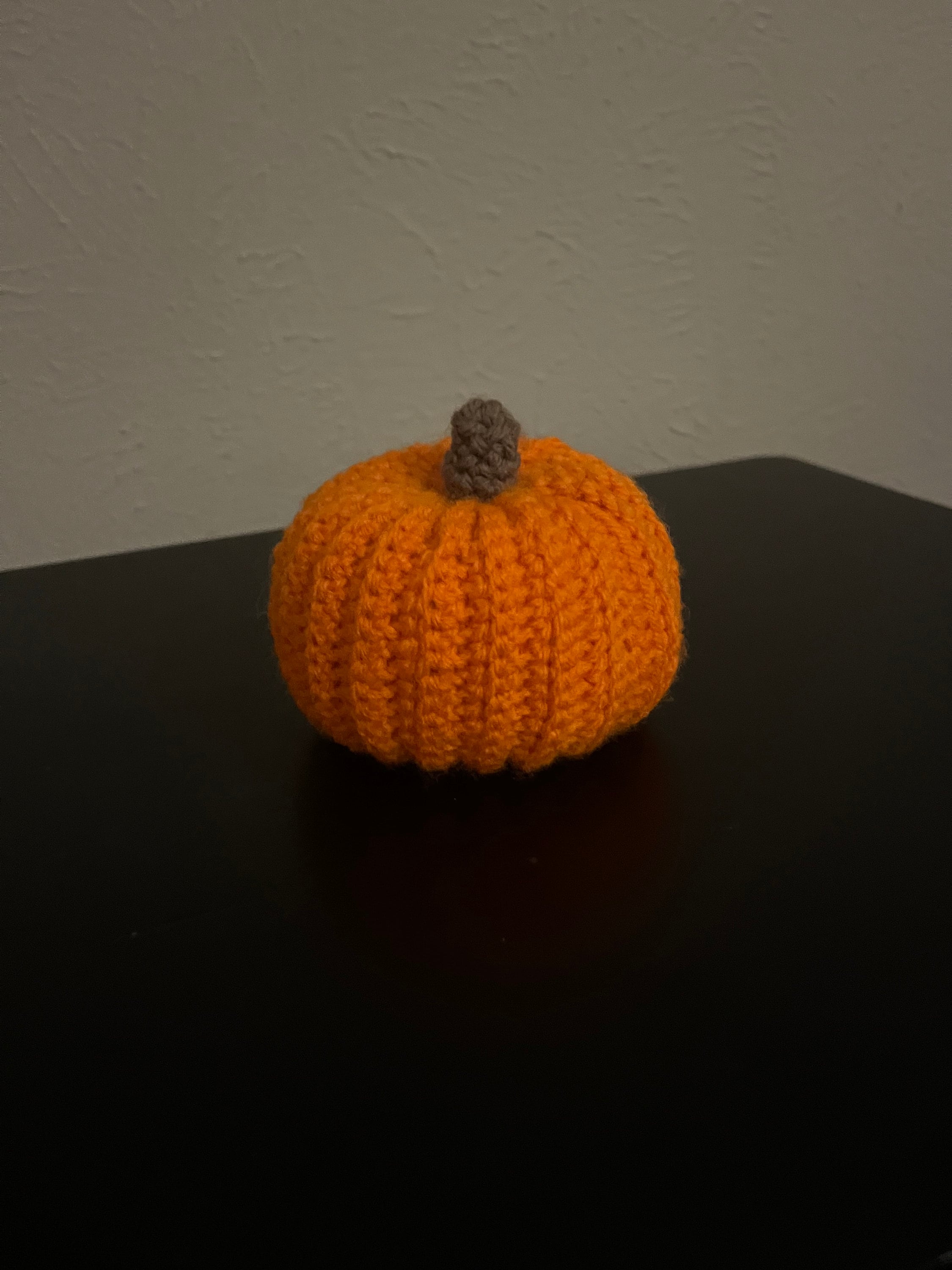 Small crochet pumpkin, pumpkin plush, pumpkin decor, crochet decor, pumpkin