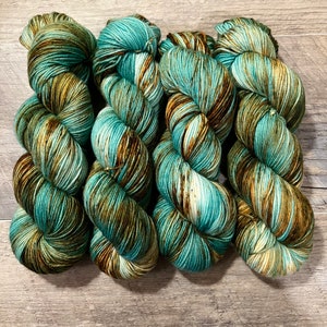 Hand dyed yarn VERDIGRIS Colorway Knitting gift Deluxe Extra Fine 19.5 microns Copper Bronze Merino Blend 85/15 Sock & Fingering weight yarn