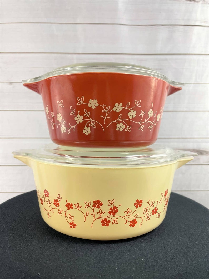 Vintage Pyrex Trailing Flowers 474 and 475 Plus Lids - Etsy