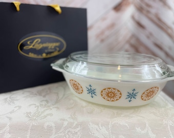 JAJ PYREX Morning Star Oval Casserole with lid