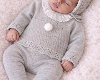 Baumwoll-Outfit für Neugeborene (Junge) – erstes Outfit, spanisch gestrickt – Strickkleidung – Baby-Strampler, Umstandsmode, gestricktes Babyzimmer, Stillkleidung
