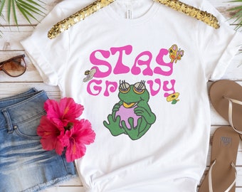 Retro Frog Graphic Tee: 90s Vintage Comfort Colors Shirt