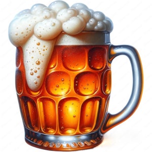 Può includere: Un boccale di birra di vetro con uno spesso strato di schiuma bianca in cima. Il boccale è pieno di una birra ambrata dorata e ha un manico di vetro trasparente.