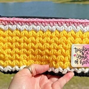 手作りかぎ針編みペンシル風 9”x4.5” クラッチメイクアップバッグ 先生へのギフト