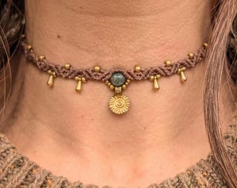 Gargantilla de macramé de latón y cristal • Collar de piedras preciosas de plata hecho a mano • Joyería con piedras de nacimiento a medida • Más combinaciones disponibles