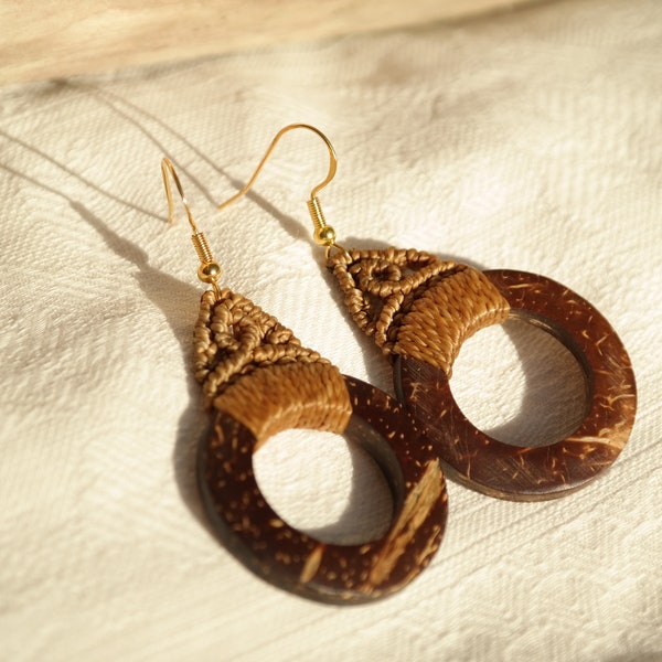 Unique one-of-a-kind earrings in macrame with upcycled wooden rings