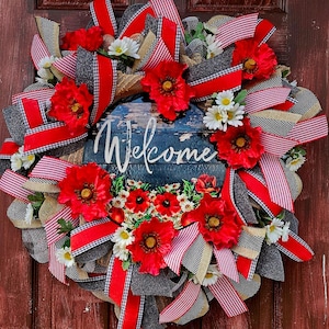 Country Chic Red Poppy Wreath - Rustic Charm for Your Home Entrance, Welcome Wreath for Front Door, Farmhouse Country Seasonal Floral Wreath