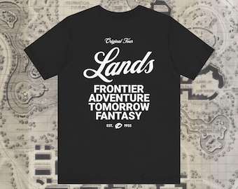 Camiseta 4 Tierras / Camiseta del Día Inaugural de Disneyland / Camiseta Gráfica de Adventureland, Fantasyland, Frontierland y Tomorrowland