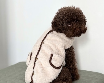 Hondenvest van schapenvacht: romige kleding voor kleine honden