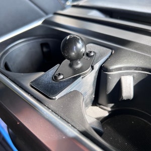 25mm “RAM” Ball Adapter for 2021+ Ford® F150
