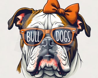 Può includere: Un bulldog bianco e marrone con occhiali da sole arancioni con il testo "BULLDOGS" sulle lenti. Il bulldog indossa un grande fiocco arancione sulla testa.