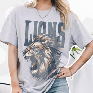mascote dos leões png l Lions Spirit PNG | Camisa do Leão PNG |  Desenho de leões png | Leões De Futebol png | Monarcas png design. Download instantâneo