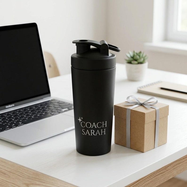 Personalized black gym shaker with laser engraving • Name or saying in silver • Gift for athletes, fitness coaches • Protein shaker image 3