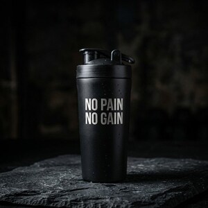 Personalized black gym shaker with laser engraving • Name or saying in silver • Gift for athletes, fitness coaches • Protein shaker image 2