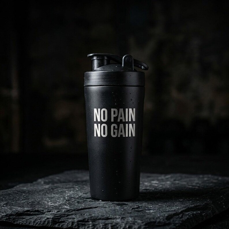 Personalized black gym shaker with laser engraving • Name or saying in silver • Gift for athletes, fitness coaches • Protein shaker image 2