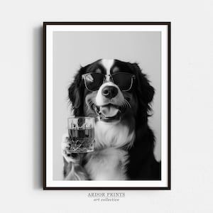 バーニーズ・マウンテン・ドッグがウイスキーを飲むウォールアート、バーボングラス、白黒プリント、犬のポスター、バーカートプリント、キッチンの壁装飾