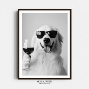 ワインを飲むグレートピレネー犬ウォールアート、白黒プリント、バーカートプリント、ペットアート、アルコールプリント、面白い犬のポスター、ホームバーの装飾