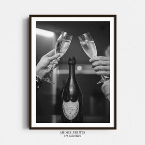 Champagne Prost Wandkunst, Feier Druck, Zwei Gläser Prost, Schwarzweißdruck, Alkohol Poster, Retro Party Wanddekor