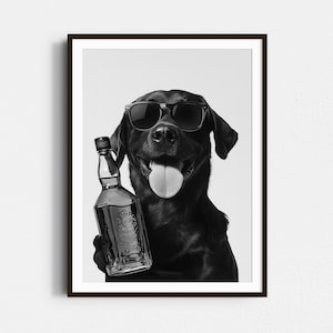 ラブラドールとウイスキーのウォールアート、バーカートのプリント、面白い犬のポスター、白黒プリント、ウイスキー愛好家へのギフト、キッチンのウォールアート、男の隠れ家の装飾