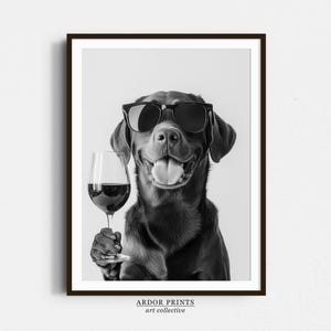 チョコレート ラブラドールがワインを飲むウォール アート、白黒プリント、バー カート プリント、ペット アート、アルコール プリント、面白い犬のポスター、キッチン装飾