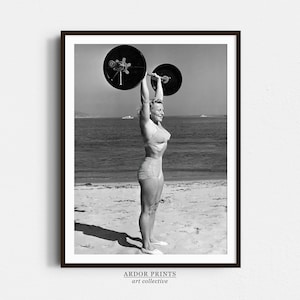 Woman Lifting Weights At Beach Wall Art, Beach Fitness Print, Vintage Woman Bodybuilder, Black and White Print, Gym Decor, Retro Wall Decor