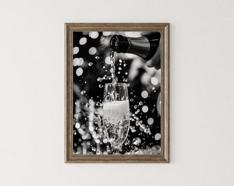 ヴィヴィアンさん専用Champagne Drappier アートポスター Pouring Champagne Wall Print, Black and White Art, Wine