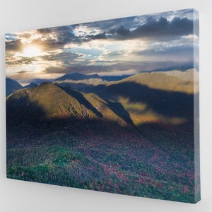 Feuillage d&#39;automne dans les Adirondacks au coucher du soleil | Cadeaux Adirondacks - Amateurs de montagne dans le nord de l&#39;État de New York, cadeau photographique, oeuvre d&#39;art murale pour décoration de cabine