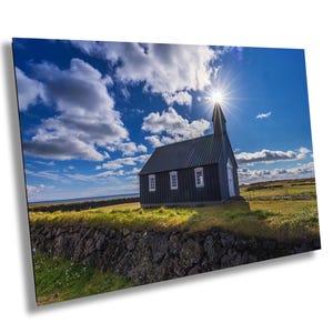 Chiesa Nera d'Islanda con Stella del Sole / Stampa su carta fine art, tela con o senza cornice, acrilico, metallo, diverse dimensioni, spedizione gratuita