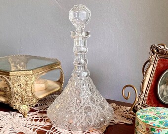 Vintage Cut Glass Captain&#39;s Decanter: Gem Pattern with Grip Rings