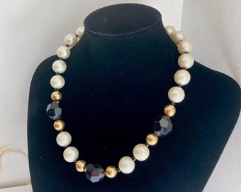 1980s AVON Beaded Necklace: Faux Pearls & Black Beads