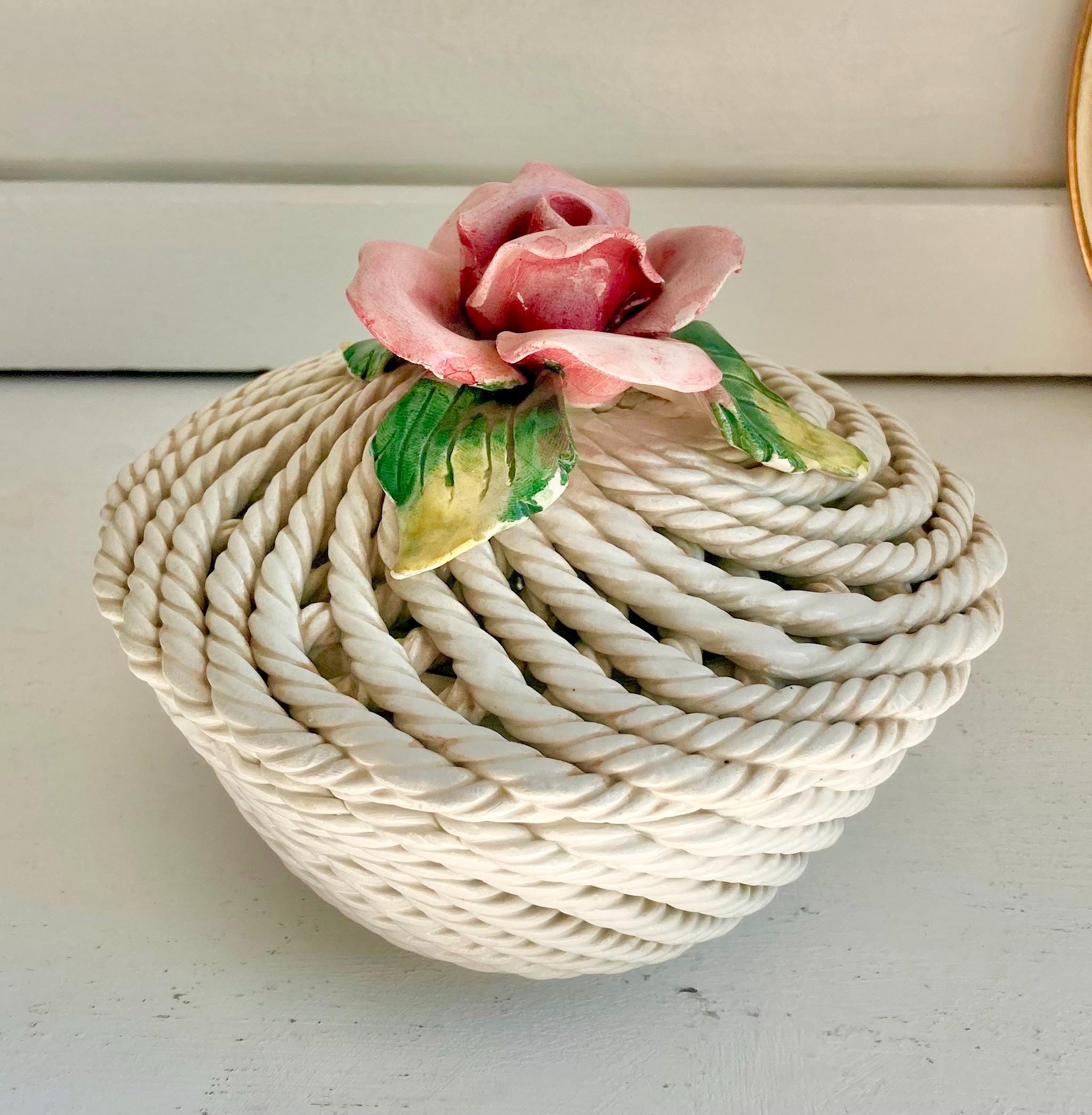 南イタリアのソレント半島の陶器カゴ 南イタリアのソレント半島の陶器カゴ 南イタリアのソレント半島