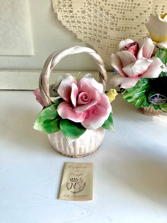 CAPODIMONTE★ブーケ★陶花★イタリア★壁掛 CAPODIMONTE☆ブーケ☆陶花☆イタリア☆壁掛 【公式通販】