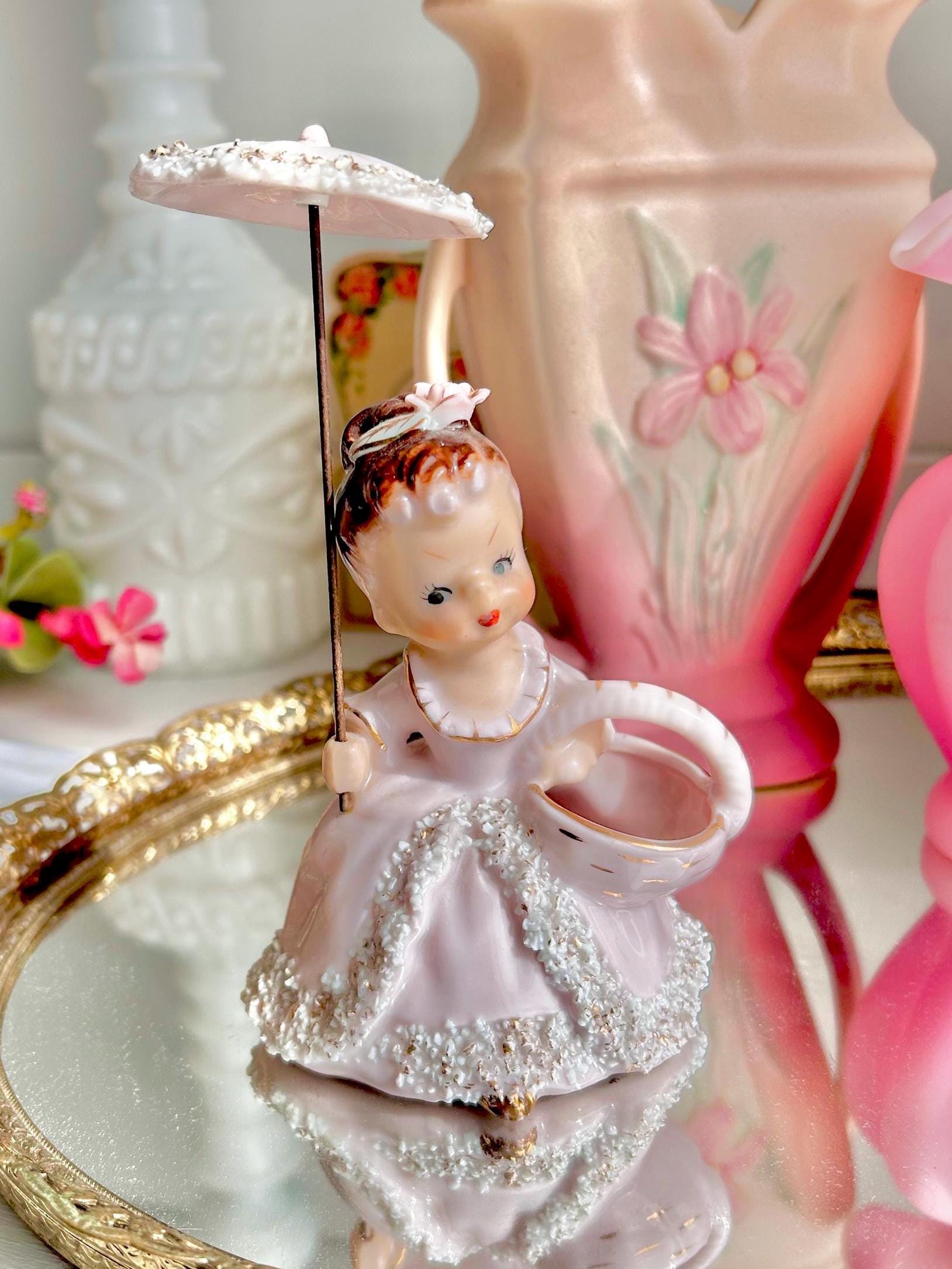 Vintage Spaghetti Porcelain Girl Figurine: Pink Dress