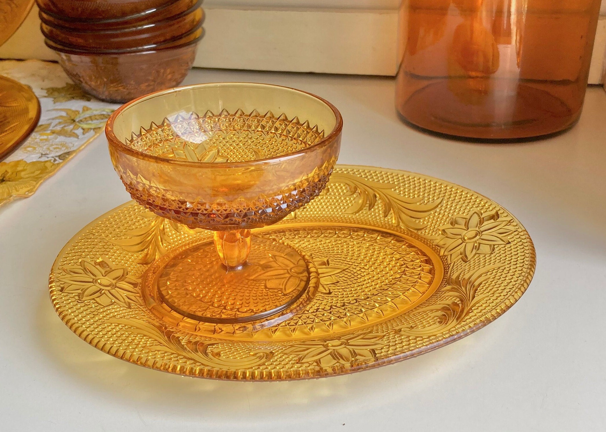 【ヴィンテージ】Anchor Hocking アンバーガラス Vintage Anchor Hocking Amber Glass Dishes- Sandwich - Desert