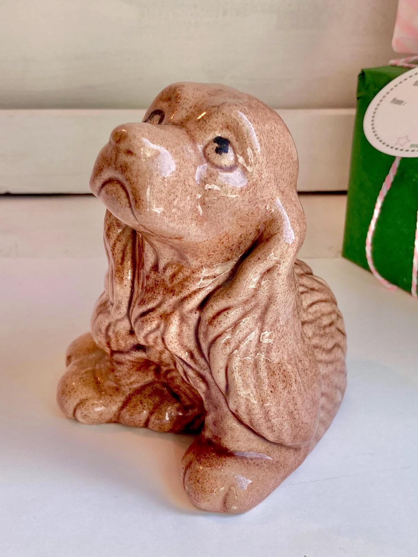 ヴィンテージ スパニエル犬の置物 - 大きな手描きの陶器製コッカー